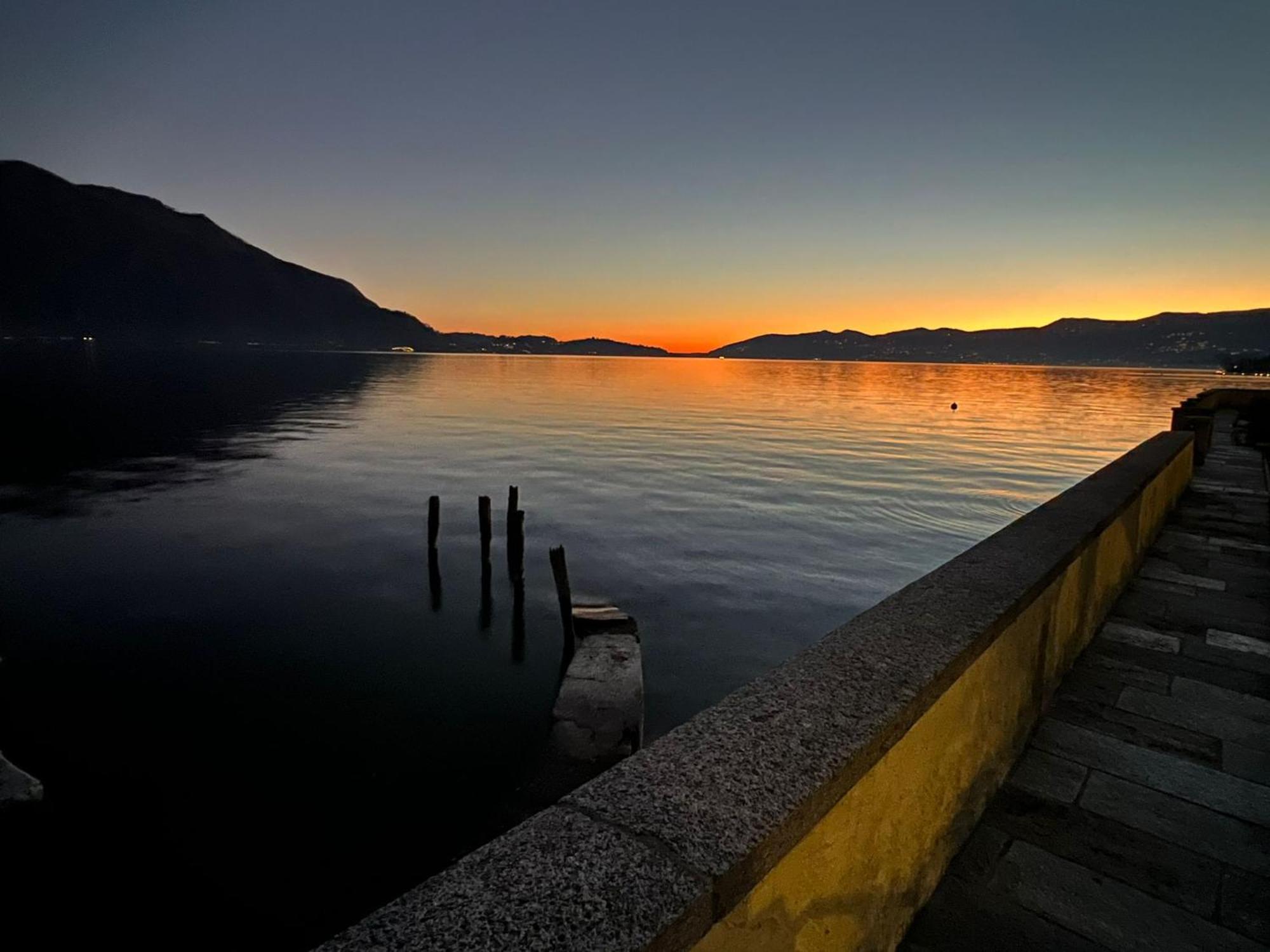 Beach Villa Fiorina Ghiffa Bagian luar foto